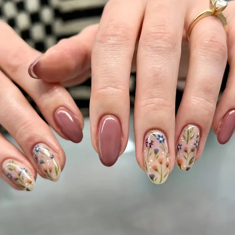 Short Almond Shaped Press-On Nails with Glossy Finish